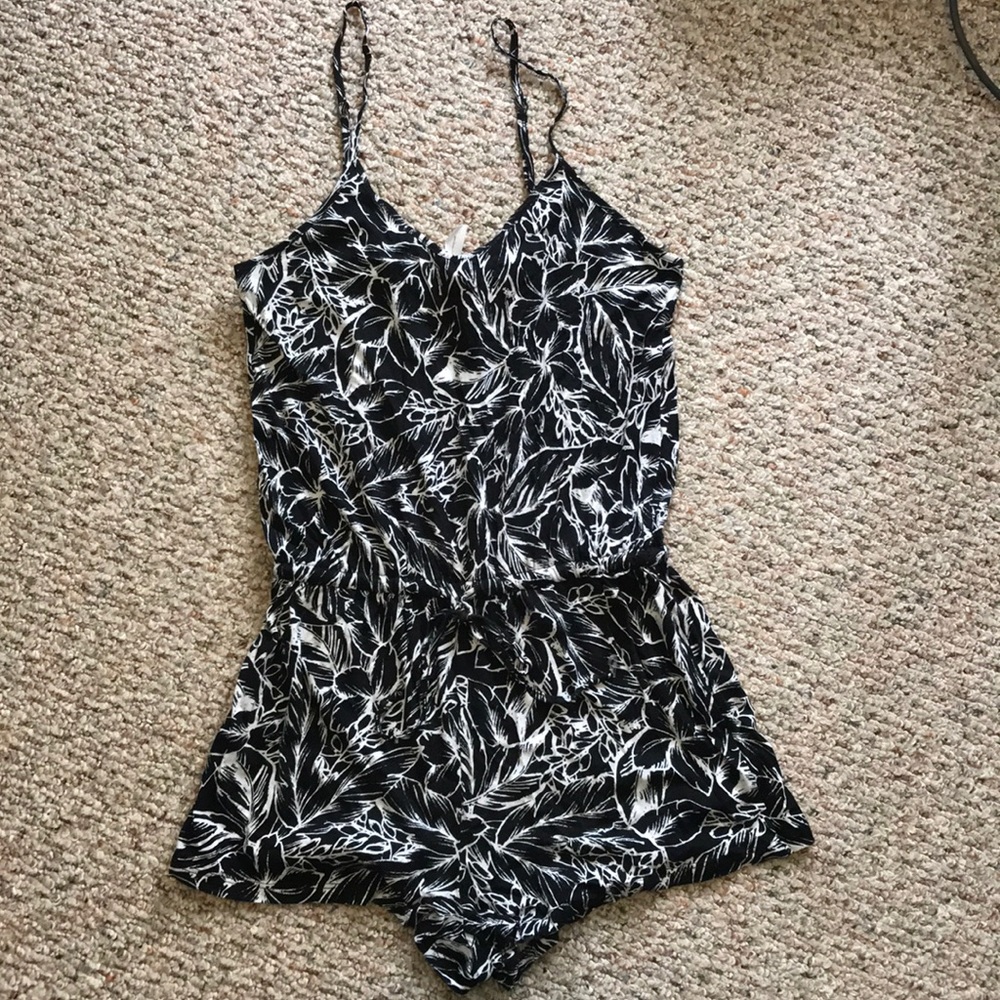Aeropostale romper